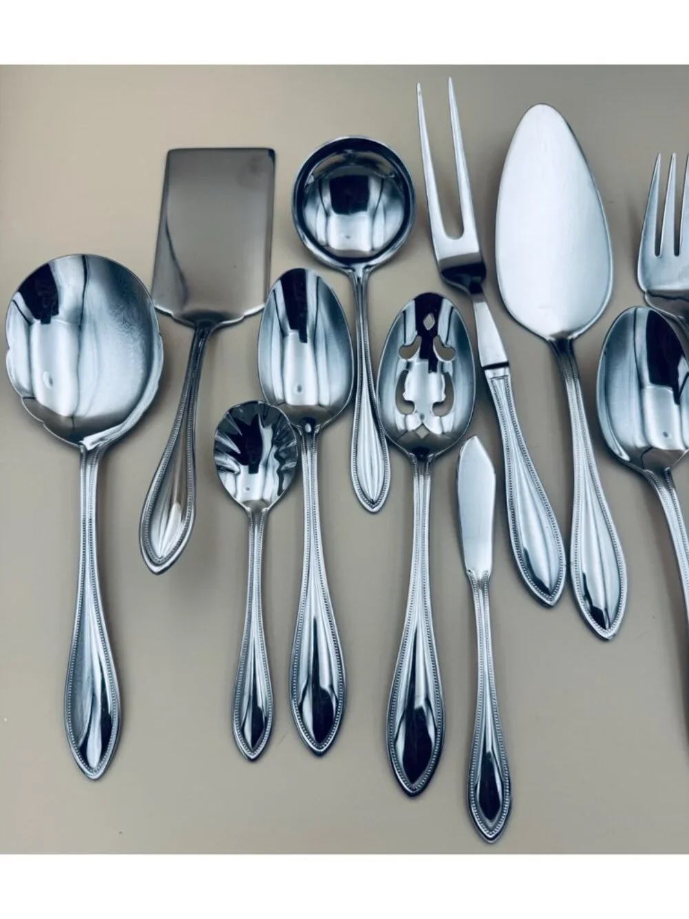 Set of 13 Wallace AMERICAN TRADITION Serving Pieces